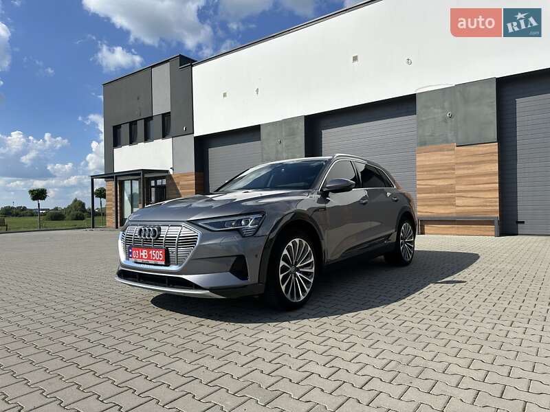 Внедорожник / Кроссовер Audi e-tron 2019 в Ковеле