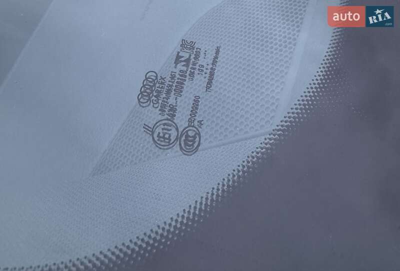 Позашляховик / Кросовер Audi e-tron 2019 в Рівному