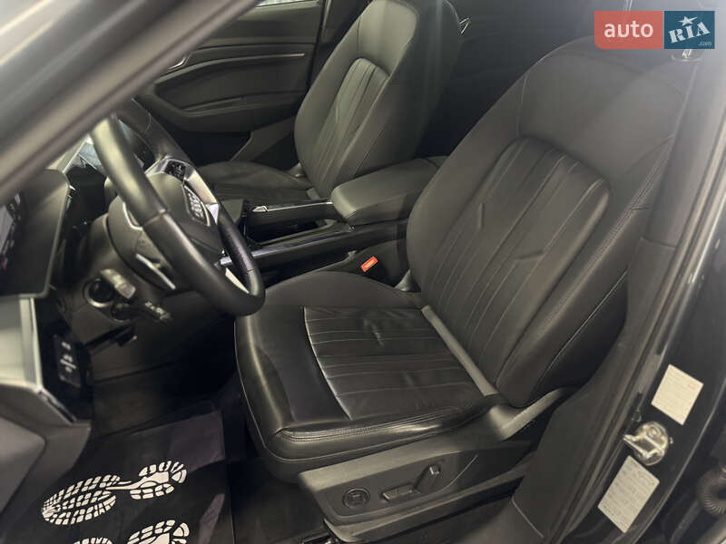 Внедорожник / Кроссовер Audi e-tron 2022 в Мукачево