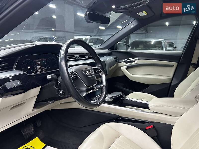 Внедорожник / Кроссовер Audi e-tron 2020 в Черновцах фото 8 Внедорожник / Кроссовер Audi e-tron 2020 в Черновцах