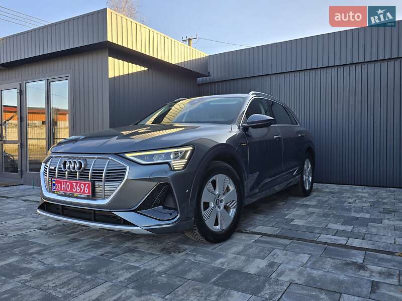 Позашляховик / Кросовер Audi e-tron 2020 в Луцьку