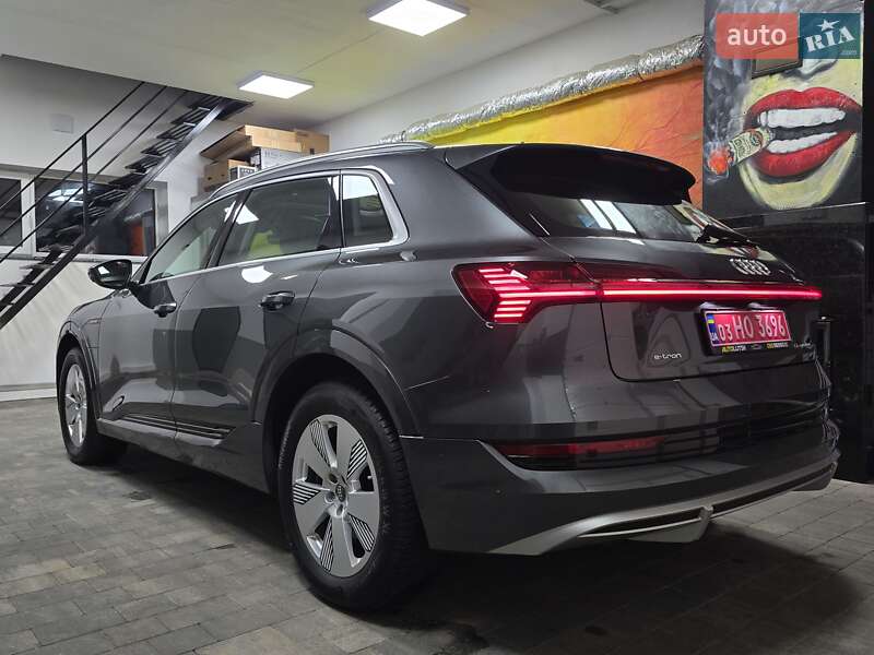 Позашляховик / Кросовер Audi e-tron 2020 в Луцьку
