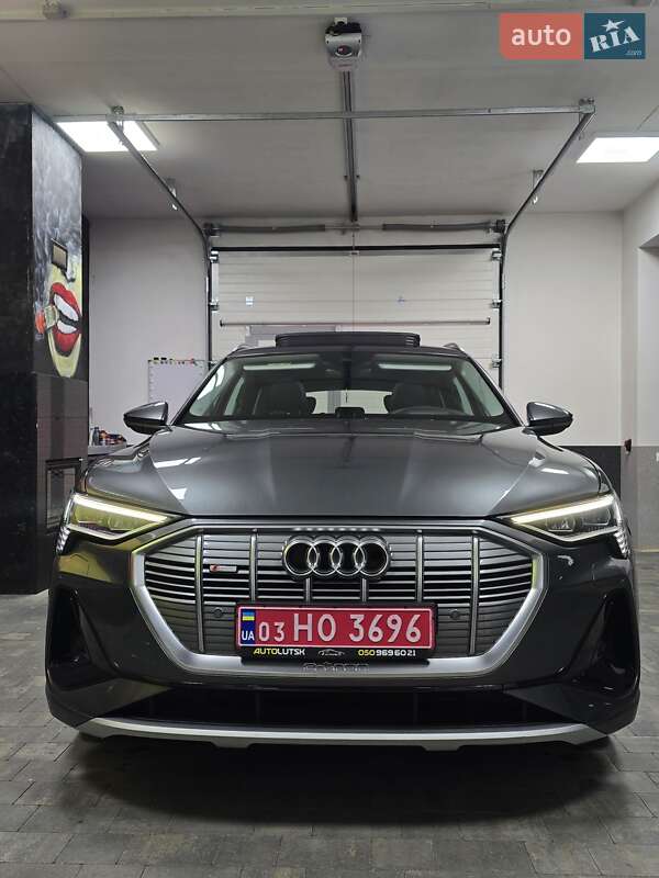 Позашляховик / Кросовер Audi e-tron 2020 в Луцьку