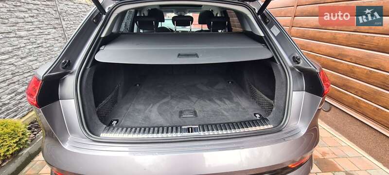 Позашляховик / Кросовер Audi e-tron 2019 в Рівному