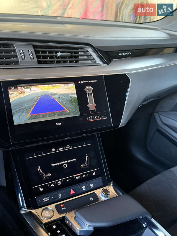 Внедорожник / Кроссовер Audi e-tron 2019 в Ровно фото 85 Внедорожник / Кроссовер Audi e-tron 2019 в Ровно