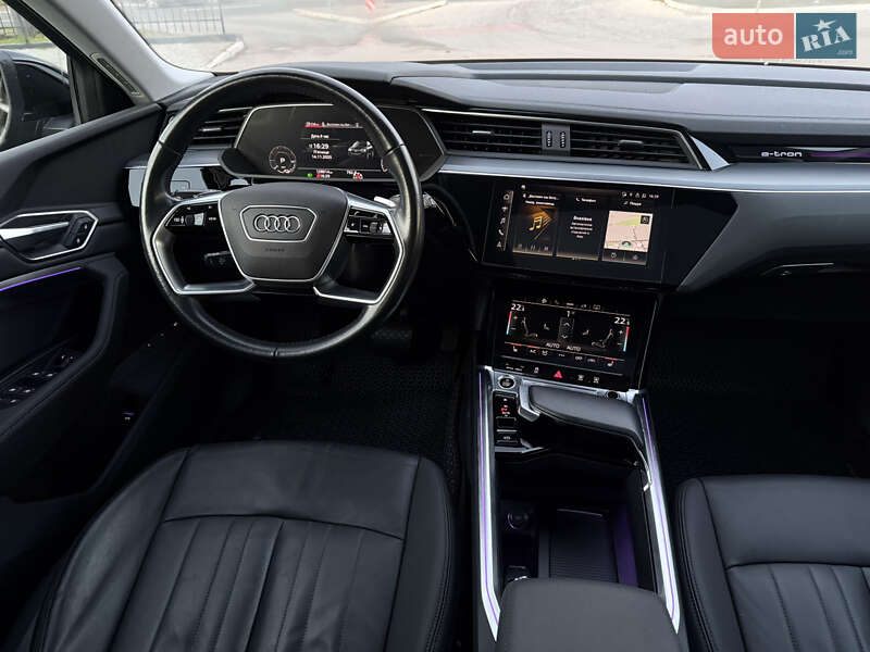 Внедорожник / Кроссовер Audi e-tron 2021 в Ровно фото 15 Внедорожник / Кроссовер Audi e-tron 2021 в Ровно