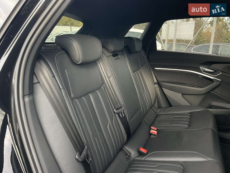 Внедорожник / Кроссовер Audi e-tron 2021 в Львове