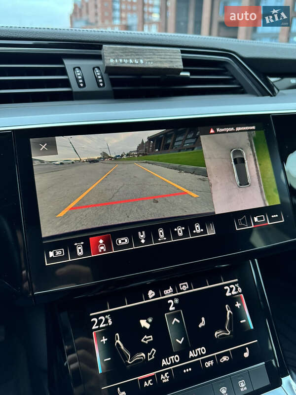 Внедорожник / Кроссовер Audi e-tron 2020 в Днепре