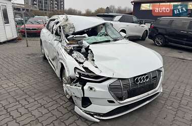 Внедорожник / Кроссовер Audi e-tron 2020 в Львове