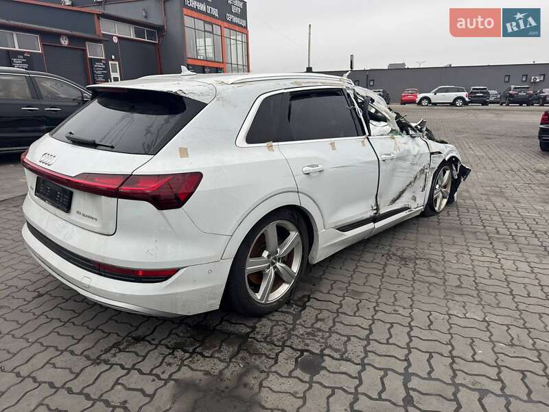 Позашляховик / Кросовер Audi e-tron 2020 в Львові