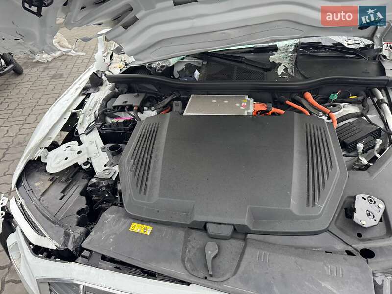 Позашляховик / Кросовер Audi e-tron 2020 в Львові