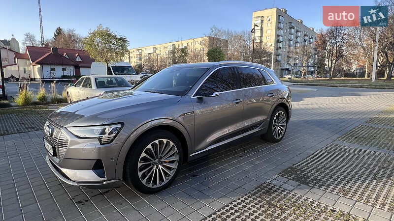 Позашляховик / Кросовер Audi e-tron 2019 в Львові