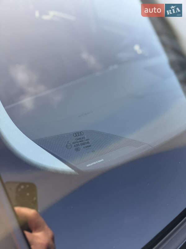 Внедорожник / Кроссовер Audi e-tron 2019 в Ровно фото 20 Внедорожник / Кроссовер Audi e-tron 2019 в Ровно