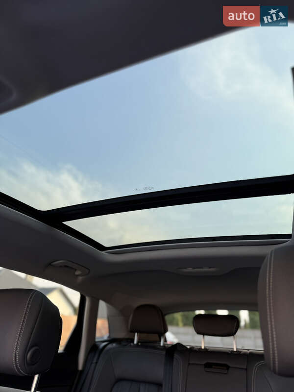 Внедорожник / Кроссовер Audi e-tron 2019 в Ровно фото 37 Внедорожник / Кроссовер Audi e-tron 2019 в Ровно