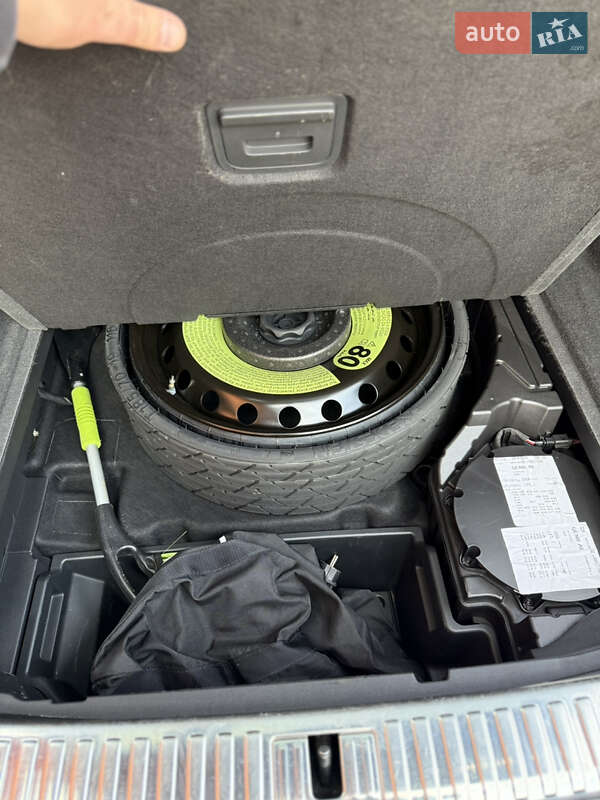 Внедорожник / Кроссовер Audi e-tron 2019 в Ровно фото 45 Внедорожник / Кроссовер Audi e-tron 2019 в Ровно