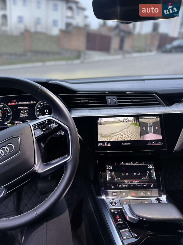 Внедорожник / Кроссовер Audi e-tron 2022 в Василькове
