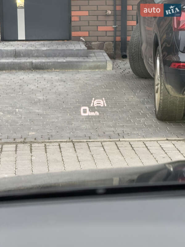 Позашляховик / Кросовер Audi e-tron 2020 в Вінниці фото 17 Позашляховик / Кросовер Audi e-tron 2020 в Вінниці