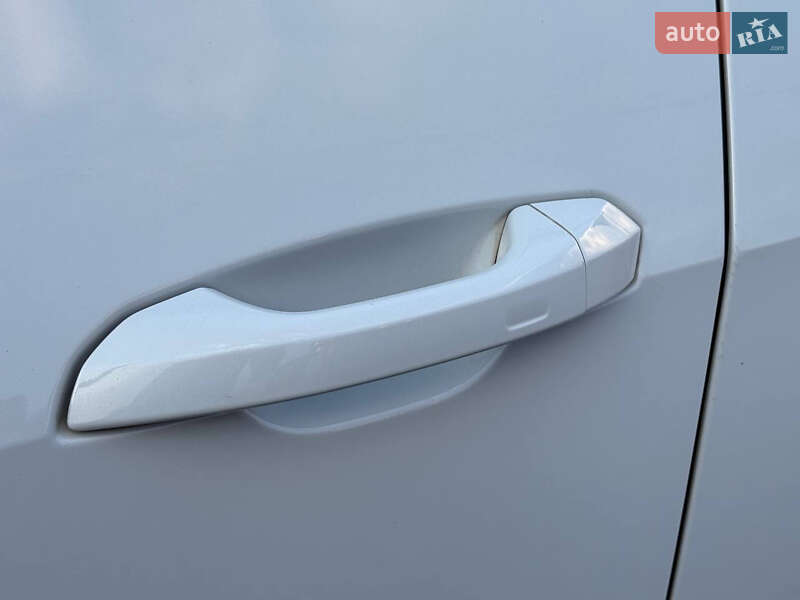 Внедорожник / Кроссовер Audi e-tron 2020 в Ровно фото 70 Внедорожник / Кроссовер Audi e-tron 2020 в Ровно