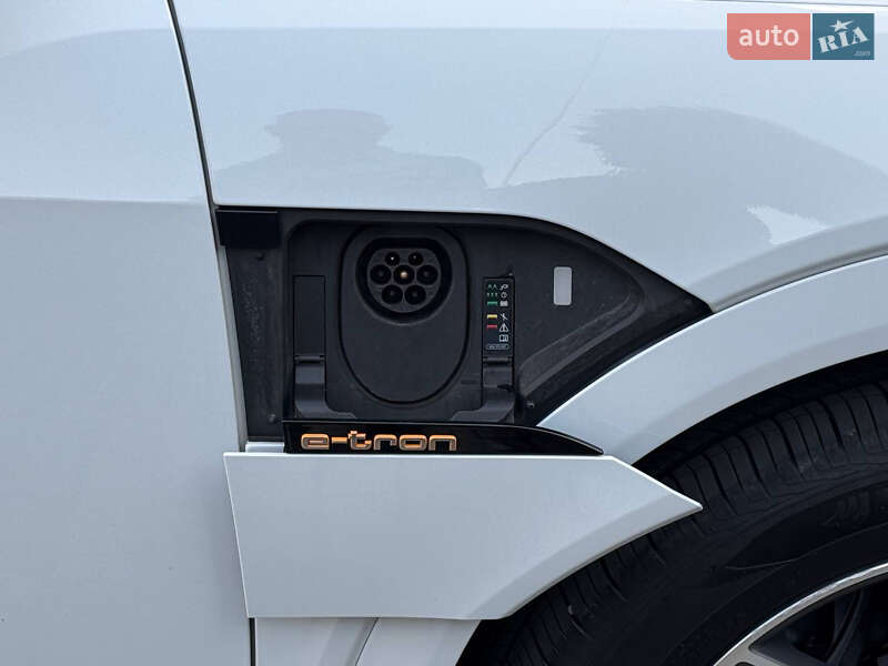 Внедорожник / Кроссовер Audi e-tron 2020 в Ровно фото 78 Внедорожник / Кроссовер Audi e-tron 2020 в Ровно