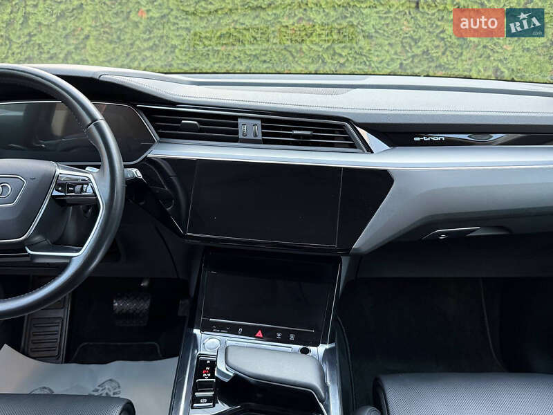 Внедорожник / Кроссовер Audi e-tron 2020 в Ровно фото 85 Внедорожник / Кроссовер Audi e-tron 2020 в Ровно