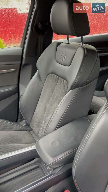 Позашляховик / Кросовер Audi e-tron 2019 в Шептицькому фото 11 Позашляховик / Кросовер Audi e-tron 2019 в Шептицькому