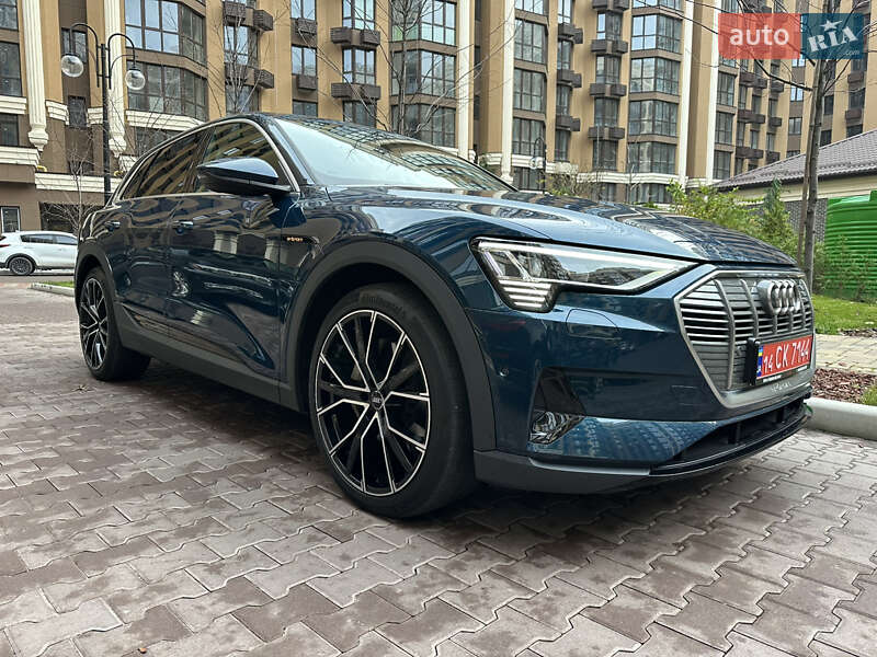 Audi e-tron 2021 Audi e-tron 2021