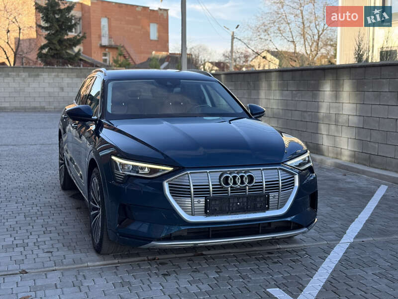 Внедорожник / Кроссовер Audi e-tron 2019 в Ровно фото 3 Внедорожник / Кроссовер Audi e-tron 2019 в Ровно
