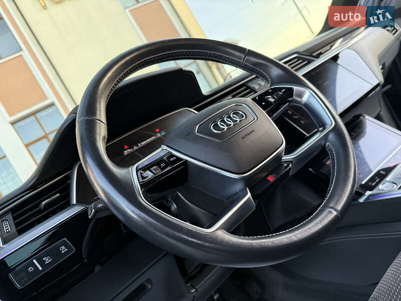 Внедорожник / Кроссовер Audi e-tron 2019 в Дрогобыче фото 65 Внедорожник / Кроссовер Audi e-tron 2019 в Дрогобыче