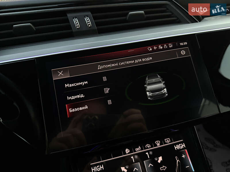 Внедорожник / Кроссовер Audi e-tron 2019 в Дрогобыче фото 92 Внедорожник / Кроссовер Audi e-tron 2019 в Дрогобыче