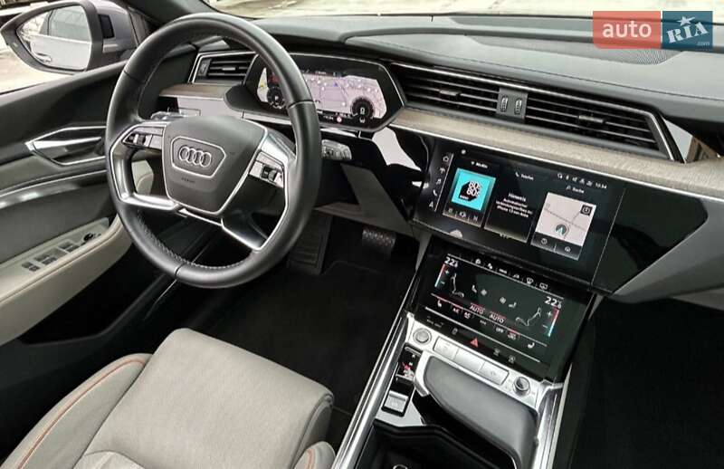Внедорожник / Кроссовер Audi e-tron 2022 в Львове фото 12 Внедорожник / Кроссовер Audi e-tron 2022 в Львове