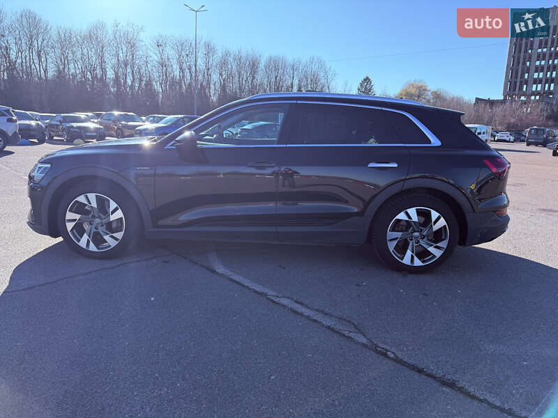 Внедорожник / Кроссовер Audi e-tron 2019 в Львове