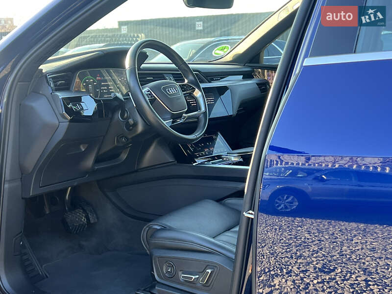 Позашляховик / Кросовер Audi e-tron 2020 в Луцьку