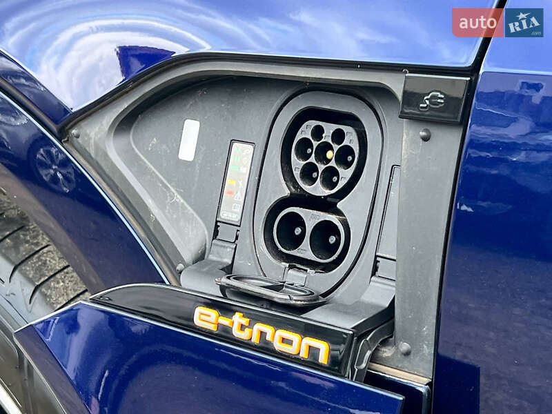 Позашляховик / Кросовер Audi e-tron 2020 в Луцьку