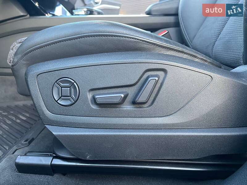 Внедорожник / Кроссовер Audi e-tron 2021 в Львове