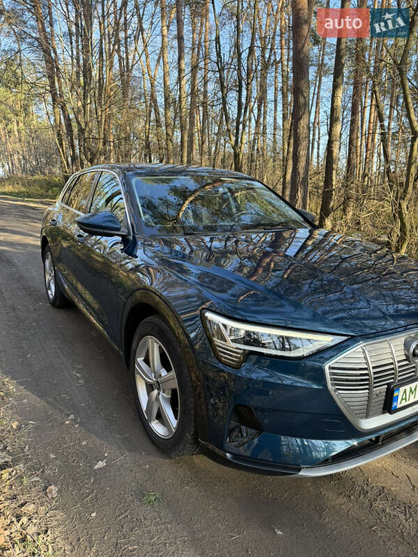 Внедорожник / Кроссовер Audi e-tron 2021 в Житомире