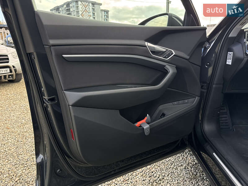 Внедорожник / Кроссовер Audi e-tron 2019 в Ивано-Франковске