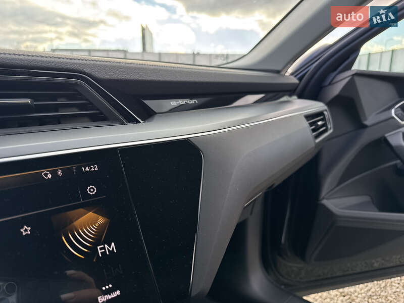 Внедорожник / Кроссовер Audi e-tron 2019 в Ивано-Франковске