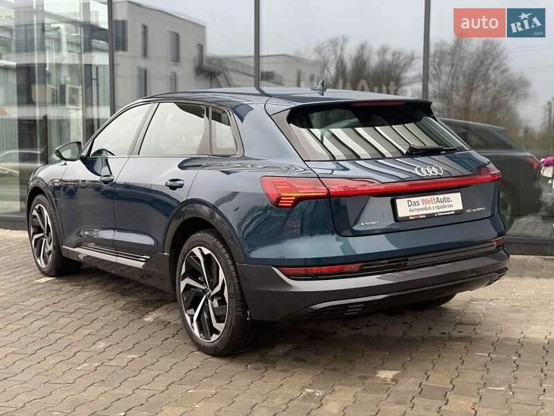 Позашляховик / Кросовер Audi e-tron 2022 в Хмельницькому фото 11 Позашляховик / Кросовер Audi e-tron 2022 в Хмельницькому