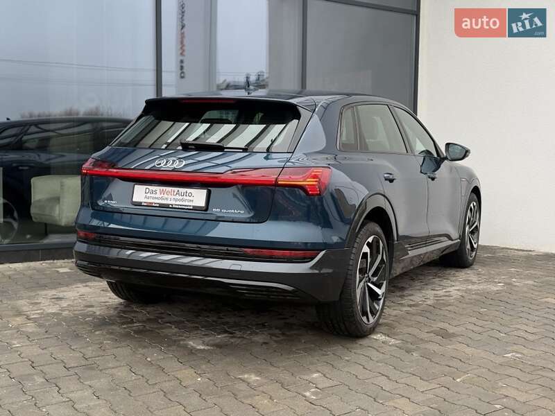 Позашляховик / Кросовер Audi e-tron 2022 в Хмельницькому фото 13 Позашляховик / Кросовер Audi e-tron 2022 в Хмельницькому