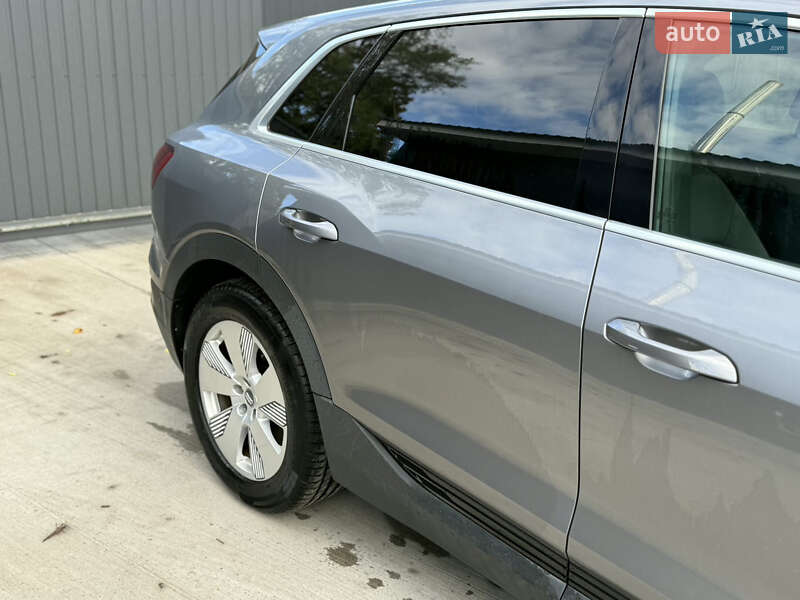 Внедорожник / Кроссовер Audi e-tron 2020 в Чернигове