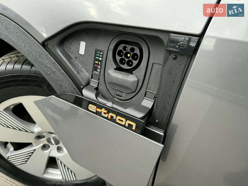 Внедорожник / Кроссовер Audi e-tron 2020 в Чернигове