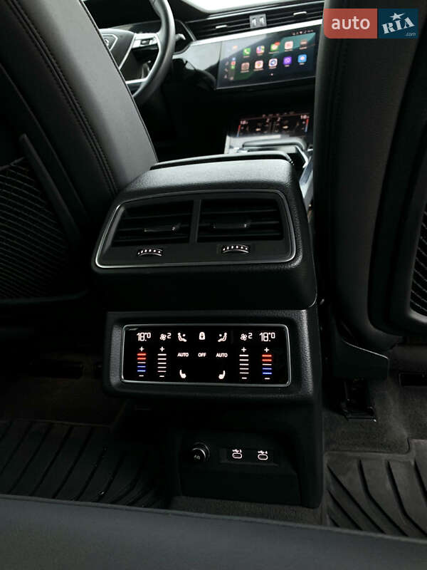 Позашляховик / Кросовер Audi e-tron 2021 в Хмельницькому фото 26 Позашляховик / Кросовер Audi e-tron 2021 в Хмельницькому