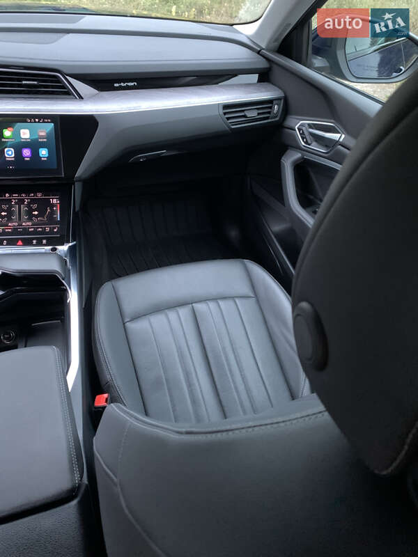 Позашляховик / Кросовер Audi e-tron 2021 в Хмельницькому фото 35 Позашляховик / Кросовер Audi e-tron 2021 в Хмельницькому