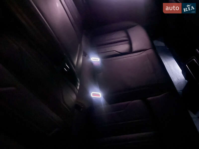 Позашляховик / Кросовер Audi e-tron 2022 в Рівному