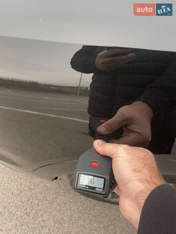 Позашляховик / Кросовер Audi e-tron 2022 в Рівному