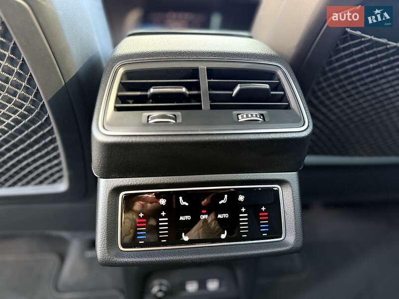 Внедорожник / Кроссовер Audi e-tron 2019 в Новояворовске фото 36 Внедорожник / Кроссовер Audi e-tron 2019 в Новояворовске