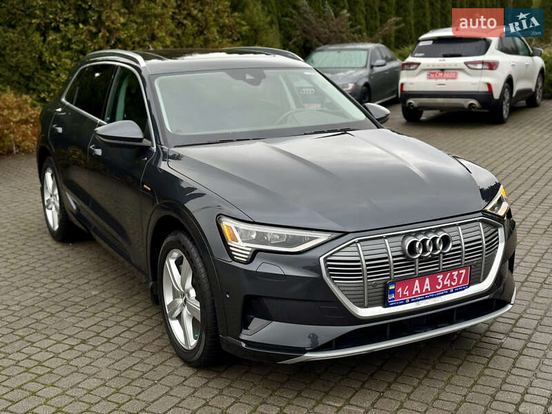 Позашляховик / Кросовер Audi e-tron 2019 в Львові