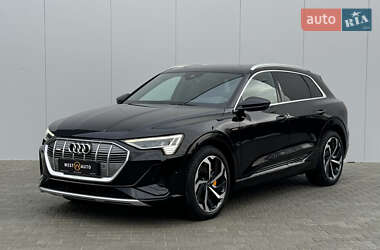 Внедорожник / Кроссовер Audi e-tron 2022 в Мукачево