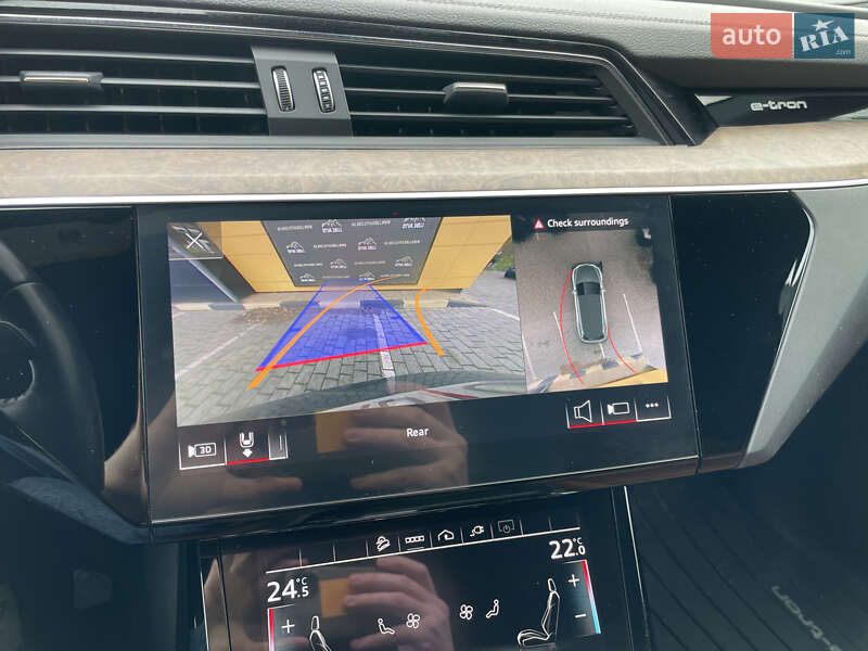 Позашляховик / Кросовер Audi e-tron 2021 в Львові