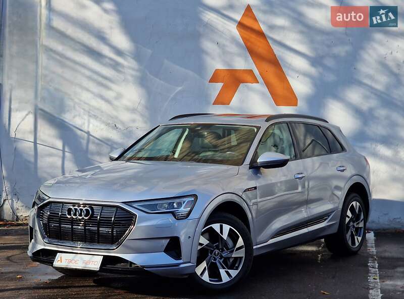 Внедорожник / Кроссовер Audi e-tron 2020 в Одессе